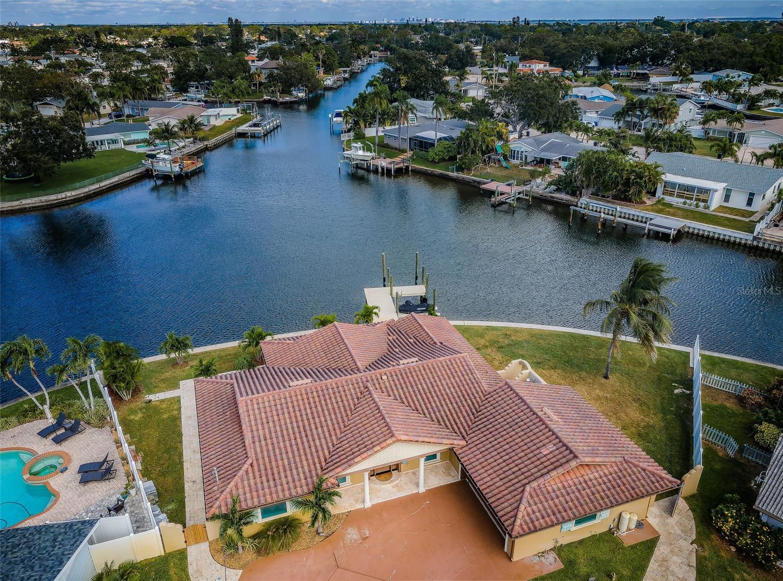 PATRICIAN POINT - Residential