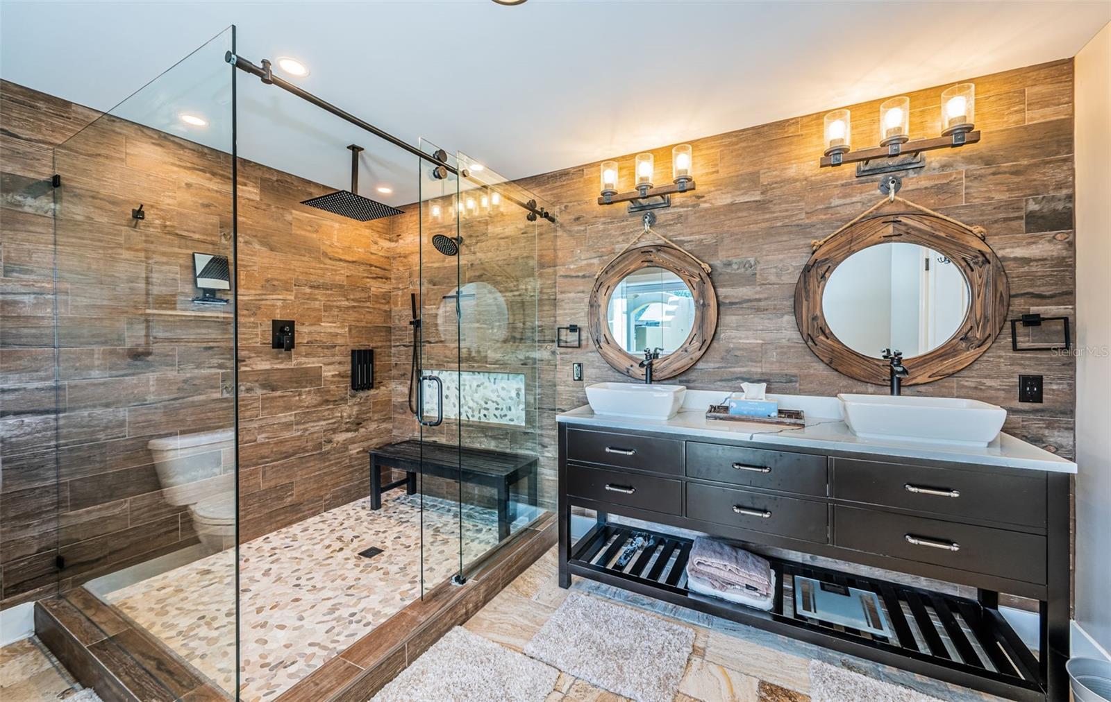 PATRICIAN POINT - Residential