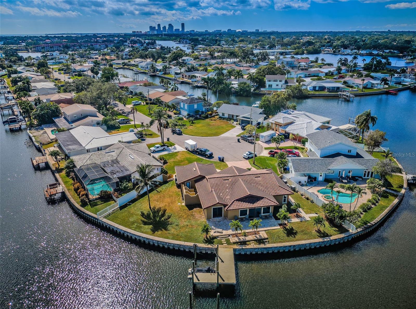 PATRICIAN POINT - Residential