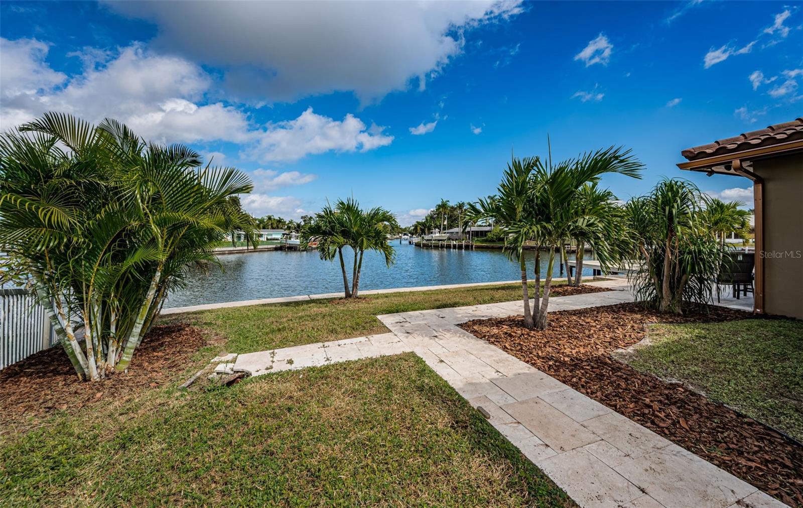 PATRICIAN POINT - Residential