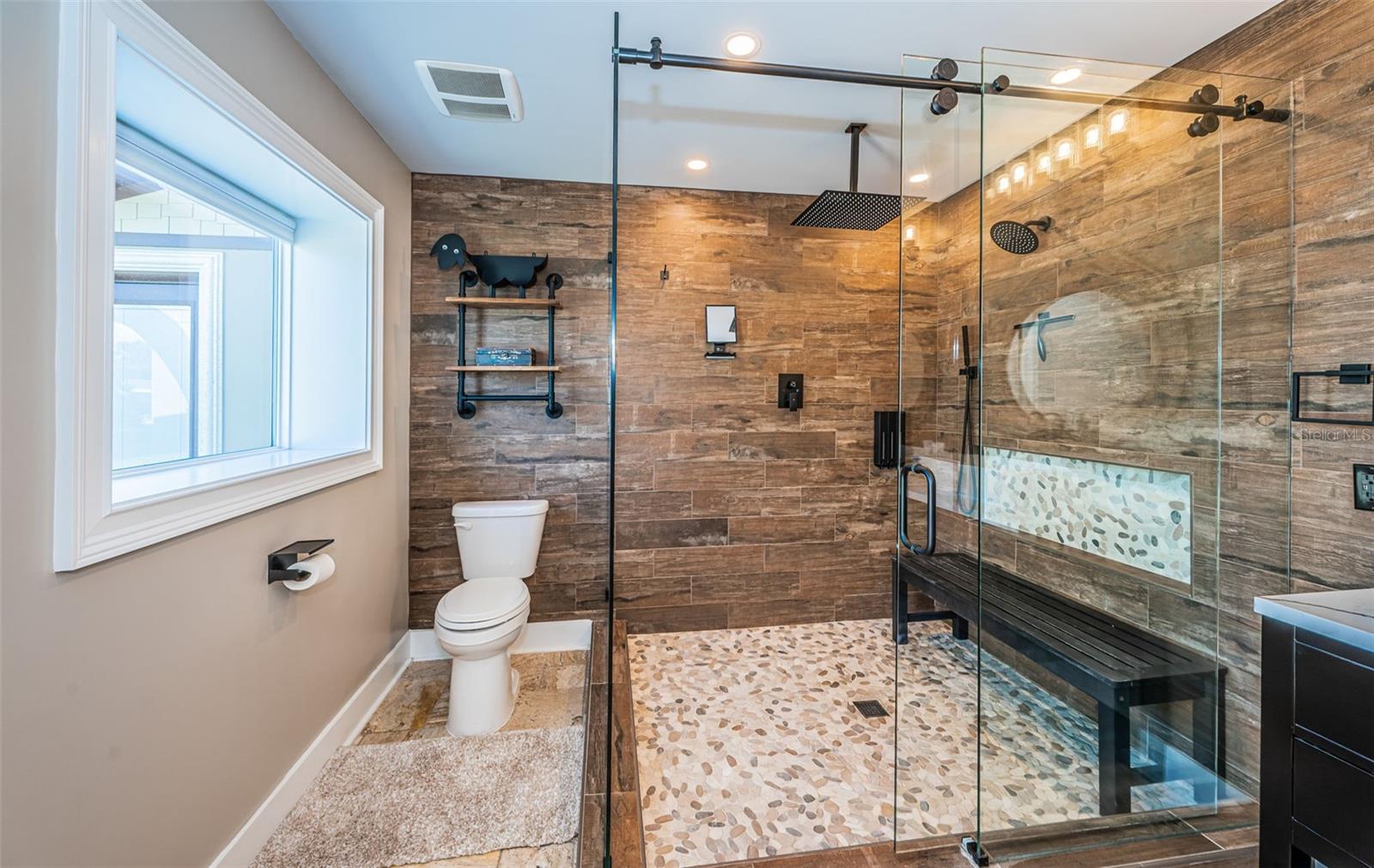 PATRICIAN POINT - Residential