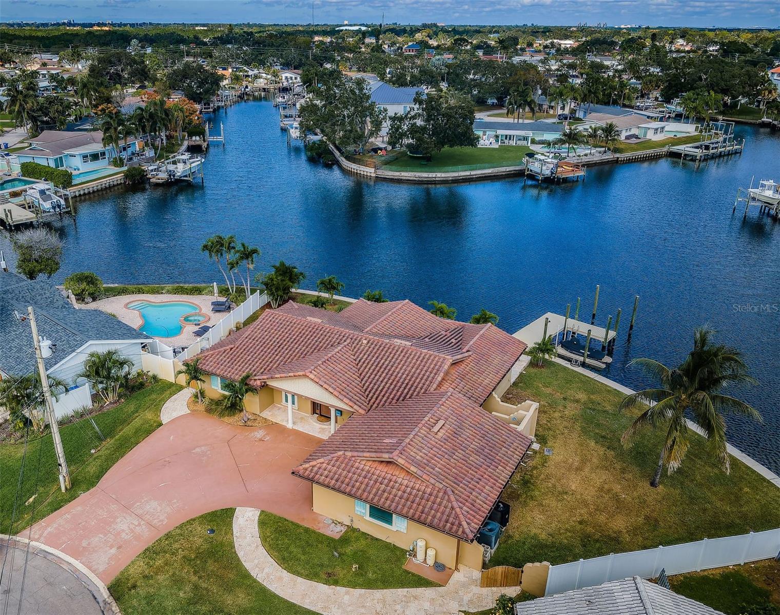 PATRICIAN POINT - Residential