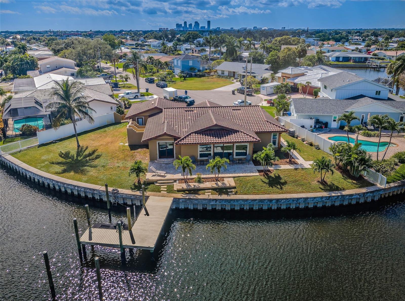 PATRICIAN POINT - Residential