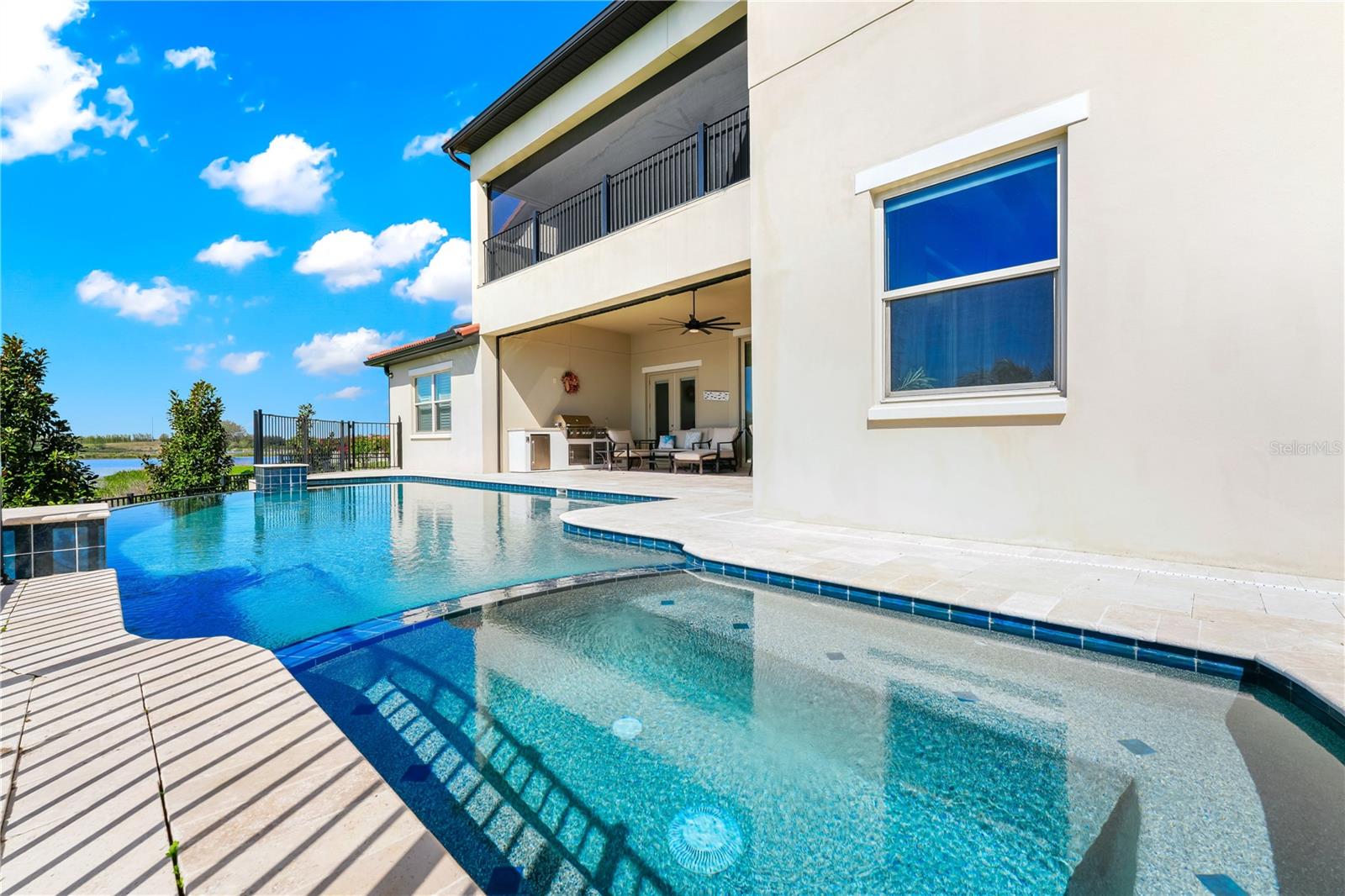 15469 SHOREBIRD LANE