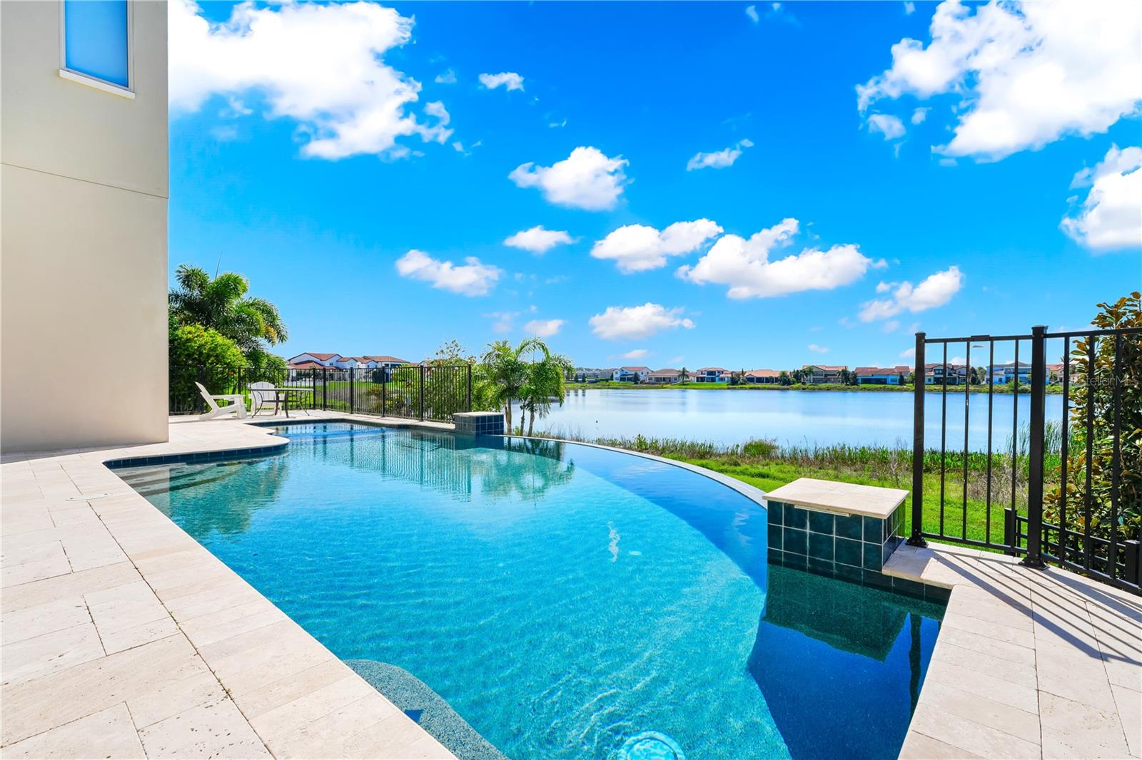 15469 SHOREBIRD LANE