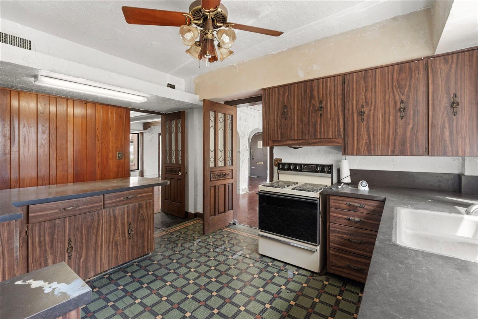 PASADENA ON THE GULF SEC C - Residential