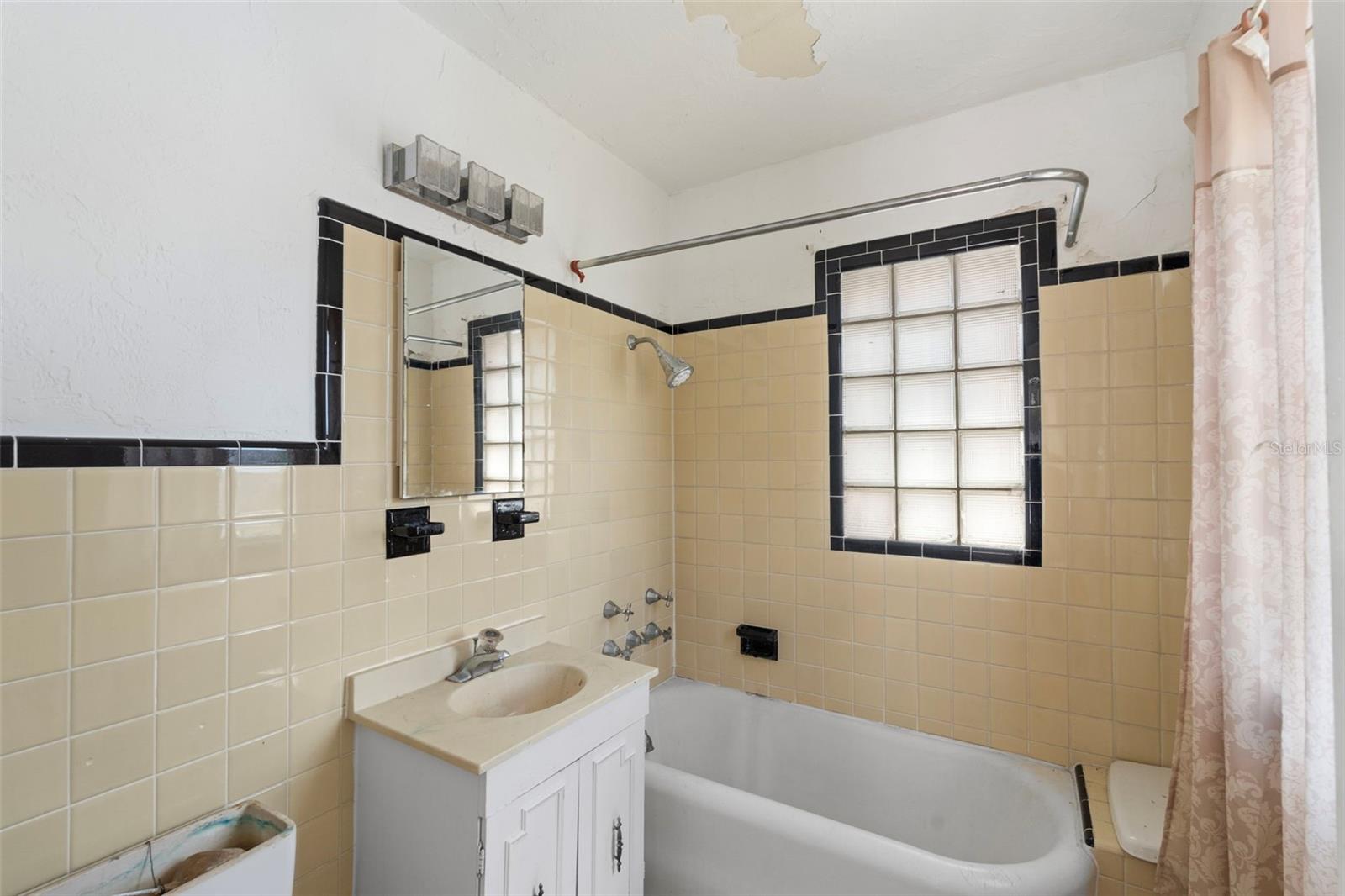 PASADENA ON THE GULF SEC C - Residential