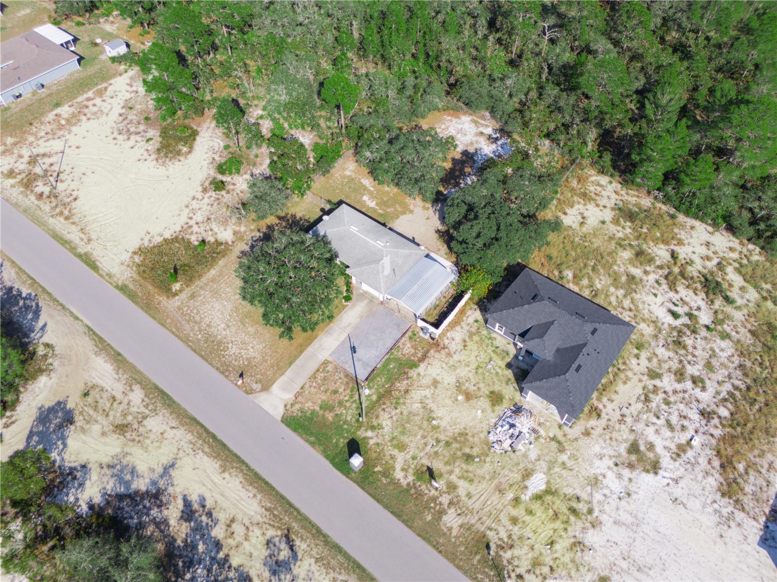 WALK IN WATER LAKE ESTATES PH 05 - Residential