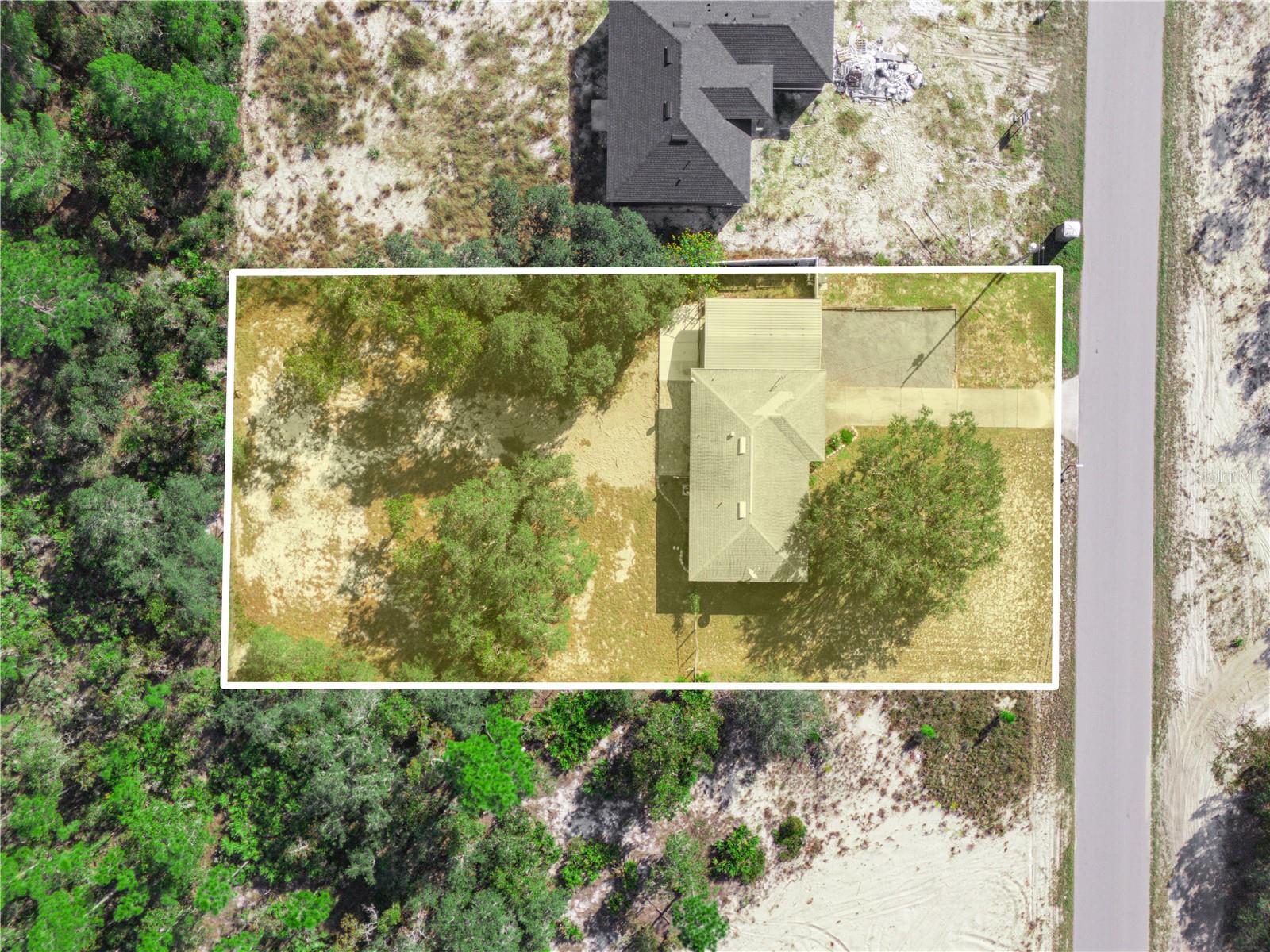 WALK IN WATER LAKE ESTATES PH 05 - Residential