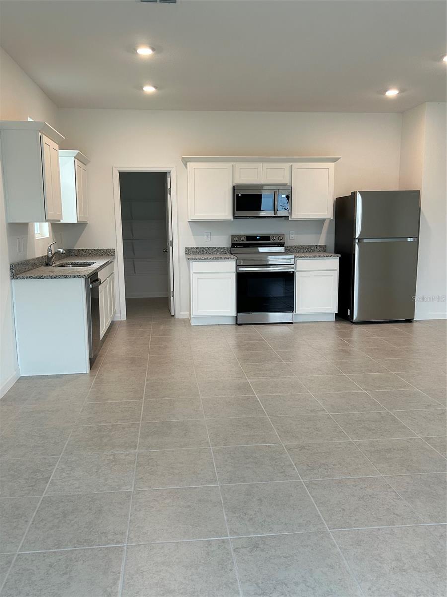 MABEL PLACE - Residential Lease