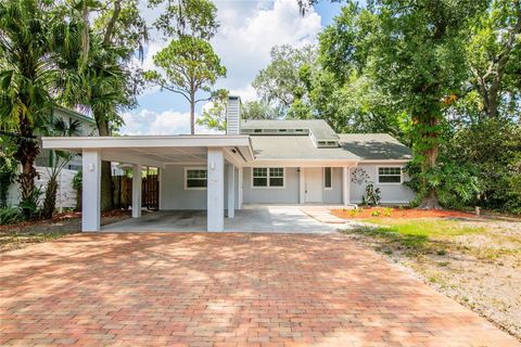 A home in SARASOTA