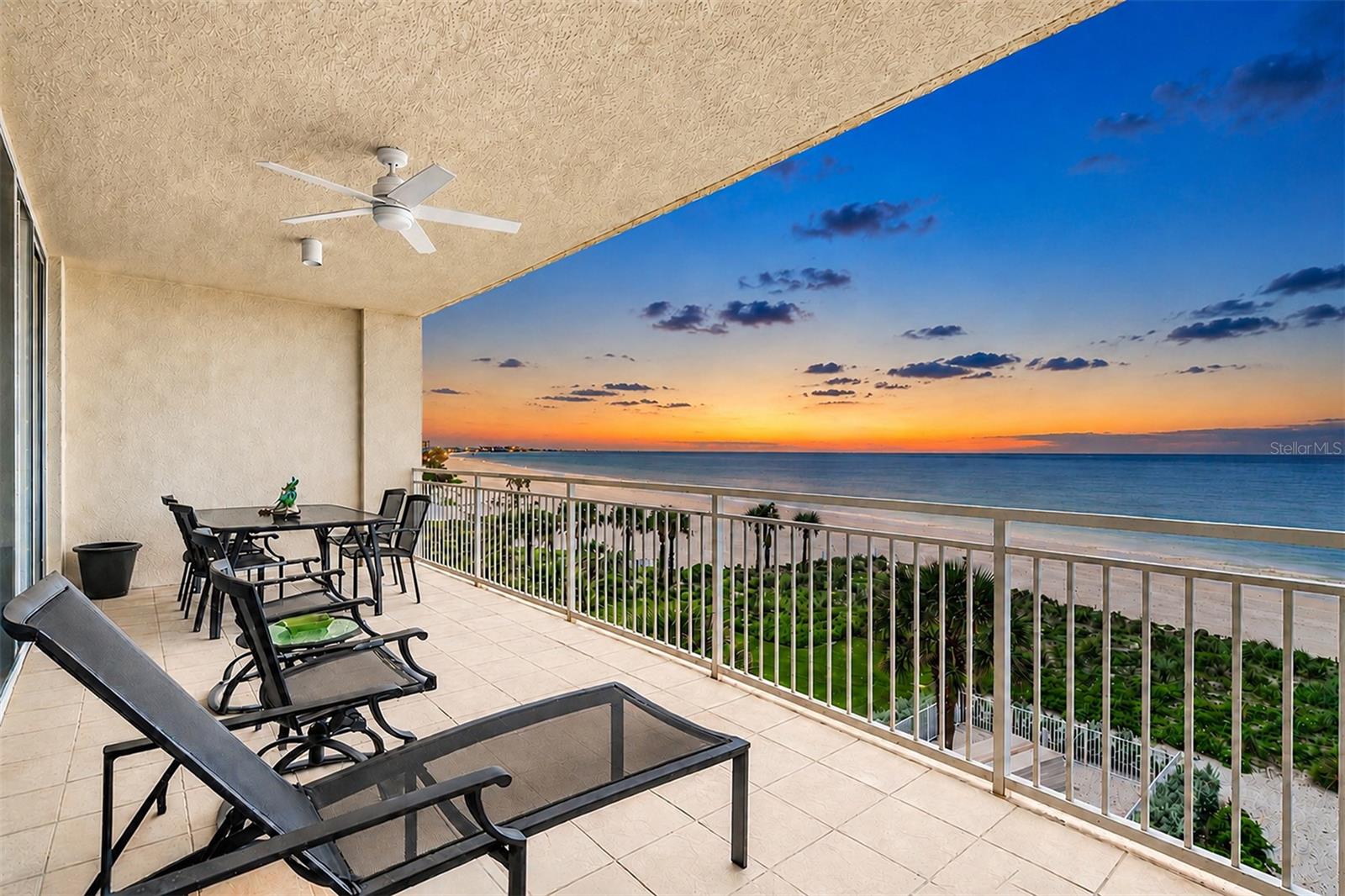 15208 GULF BOULEVARD 404