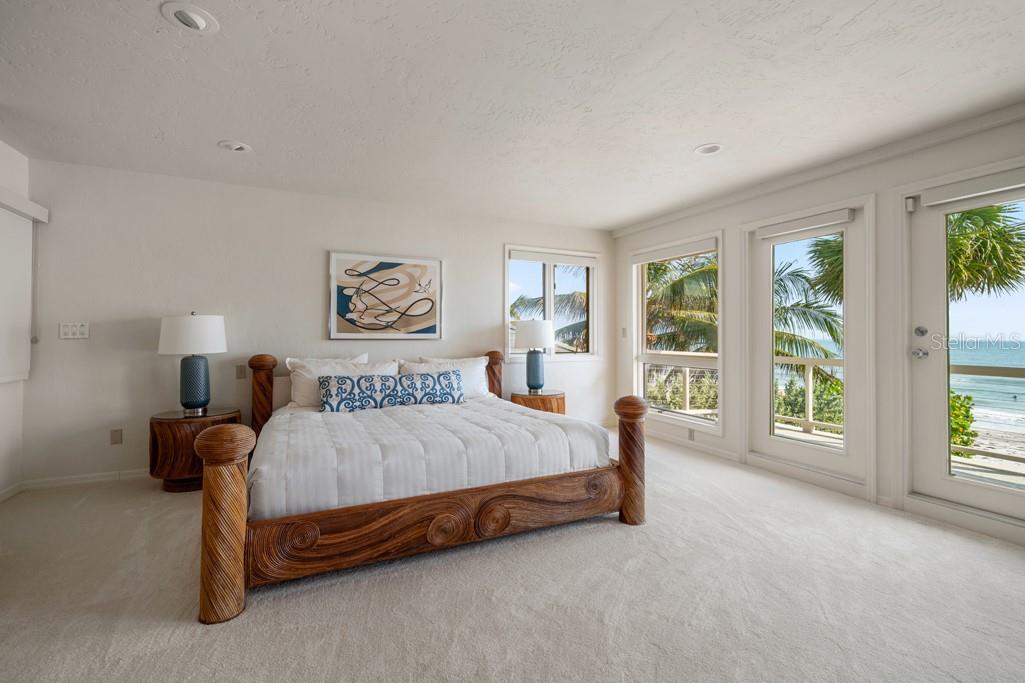 LONE PALM BEACH 1ST ADITION - Residential