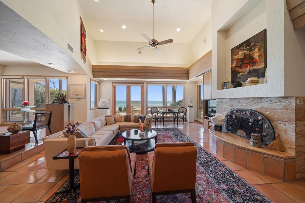 LONE PALM BEACH 1ST ADITION - Residential