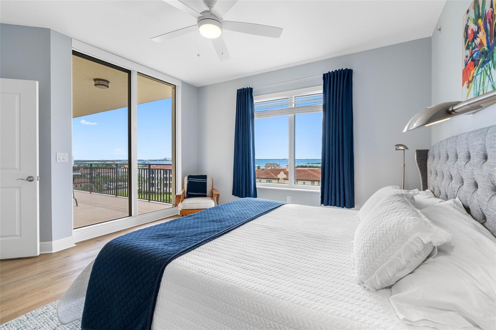 CASTILLO AT WESTSHORE YACHT CL - Residential