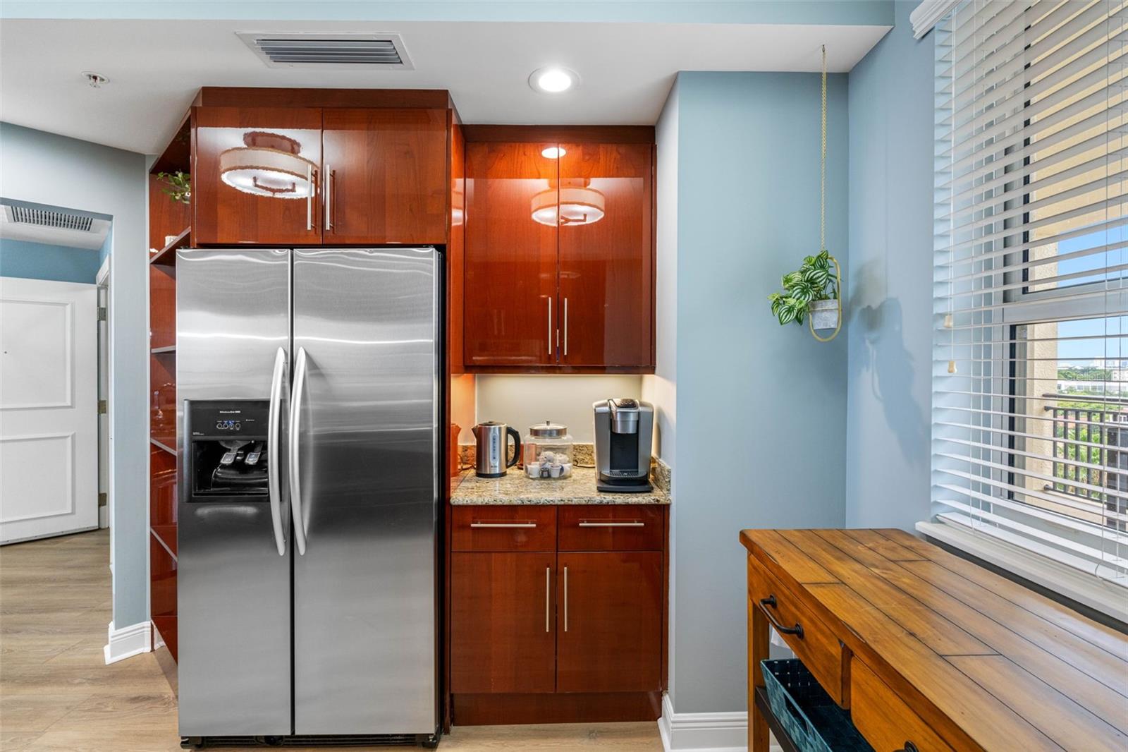 CASTILLO AT WESTSHORE YACHT CL - Residential