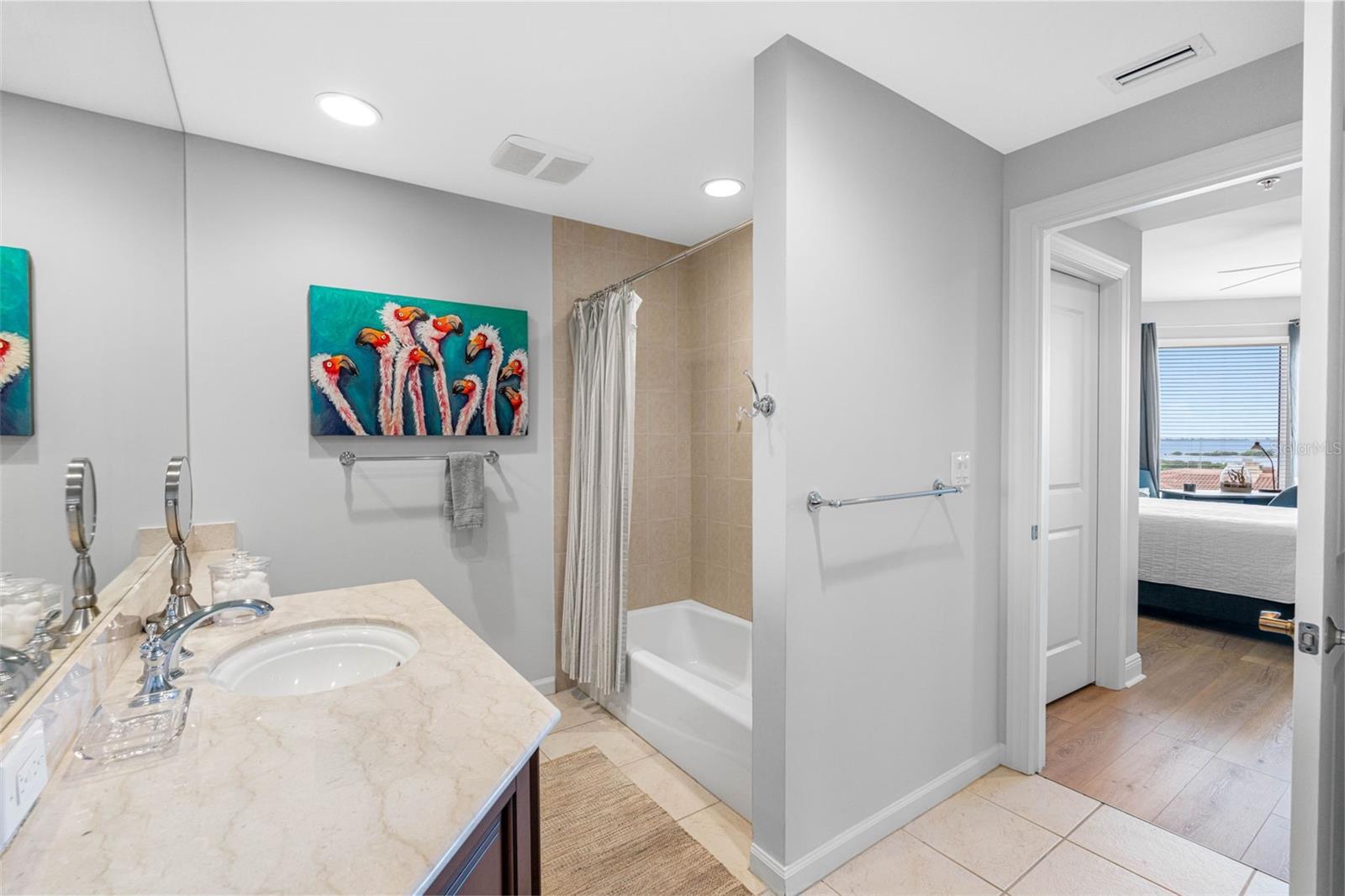 CASTILLO AT WESTSHORE YACHT CL - Residential