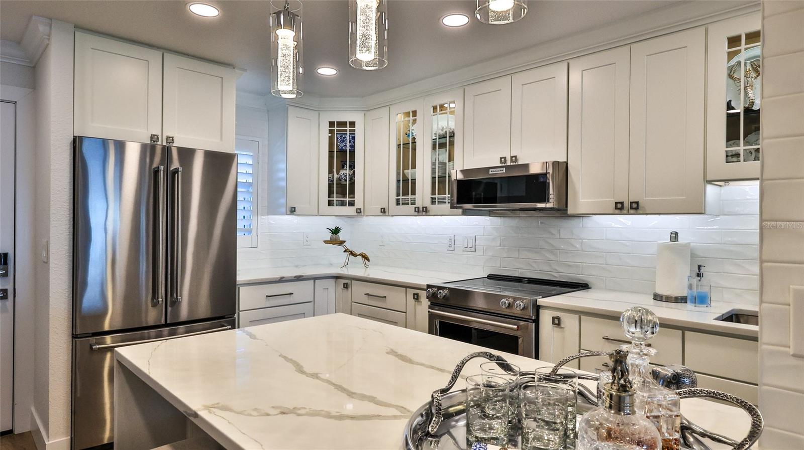 CAPTAINS QUARTERS - Residential