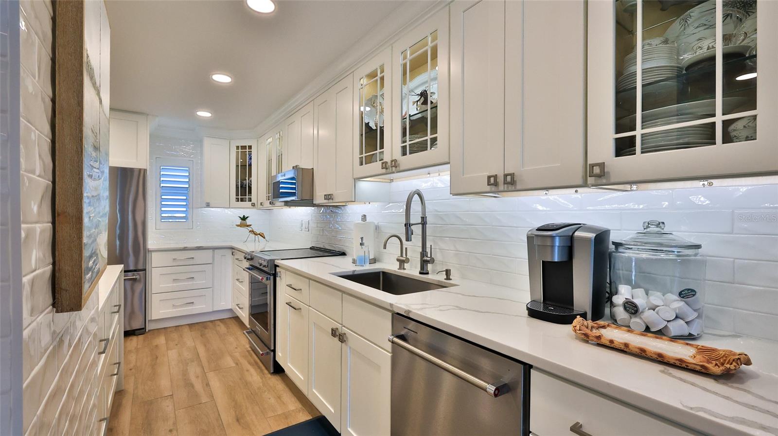 CAPTAINS QUARTERS - Residential