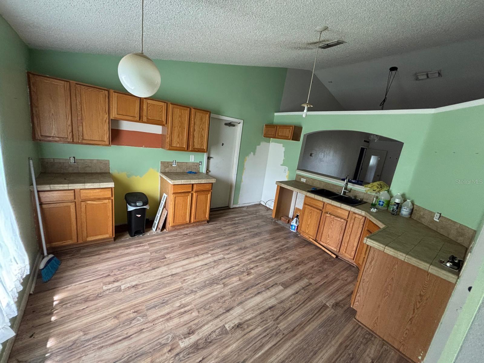 HIGHLAND LAKES - Residential