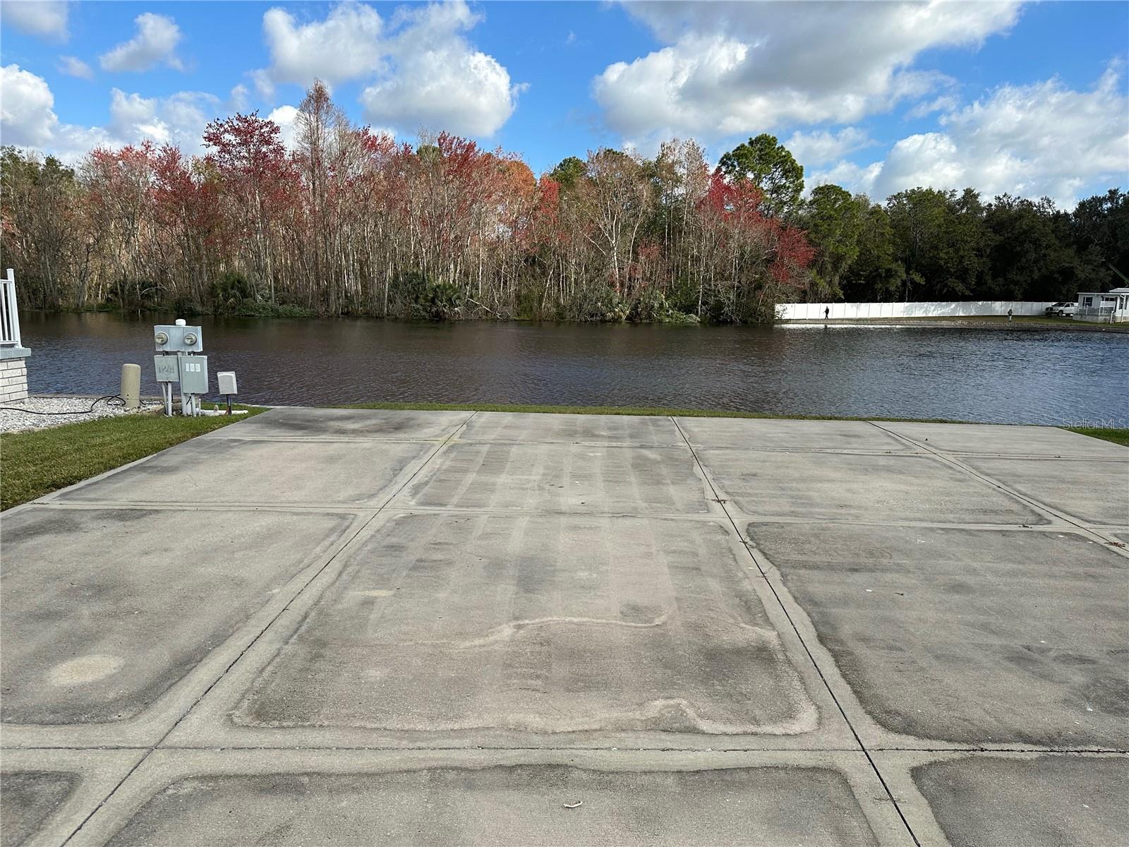AMERICAN CONDO PARKS - Land