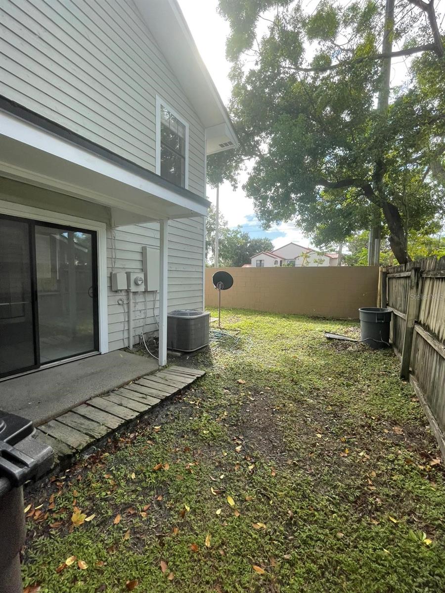 OAKLAND VILLAGE SEC 3 - Residential