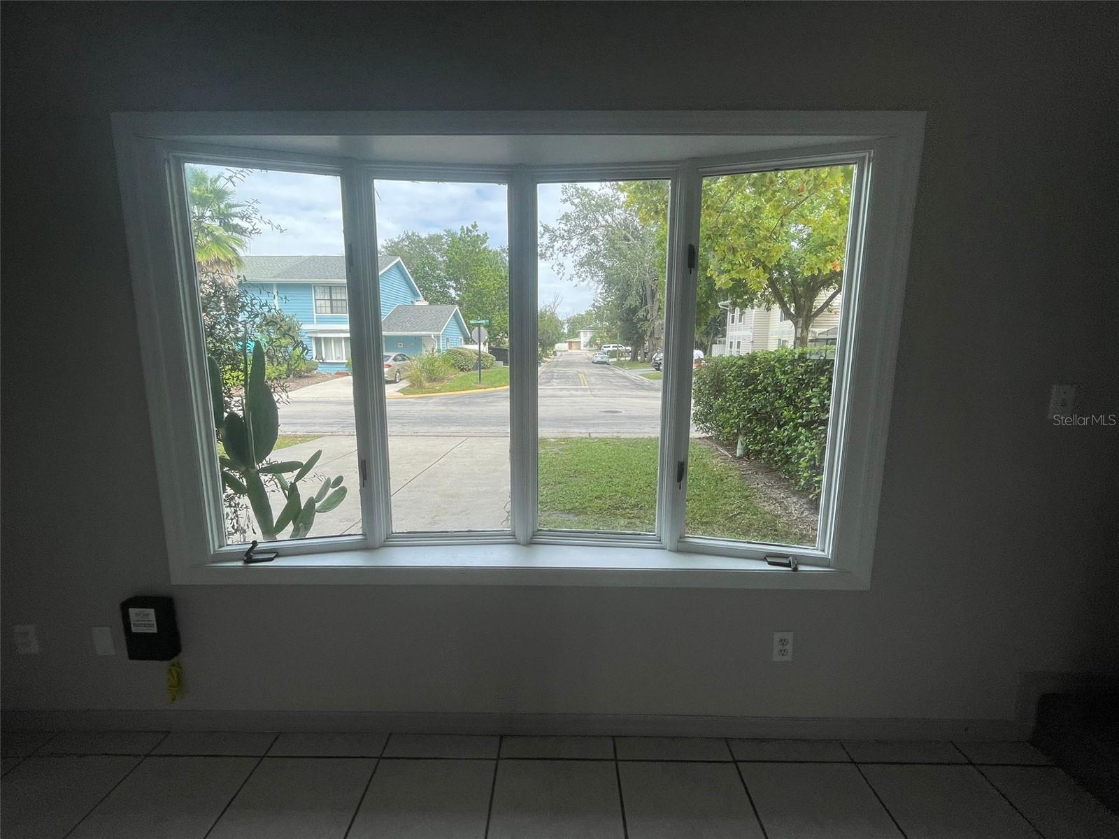 OAKLAND VILLAGE SEC 3 - Residential