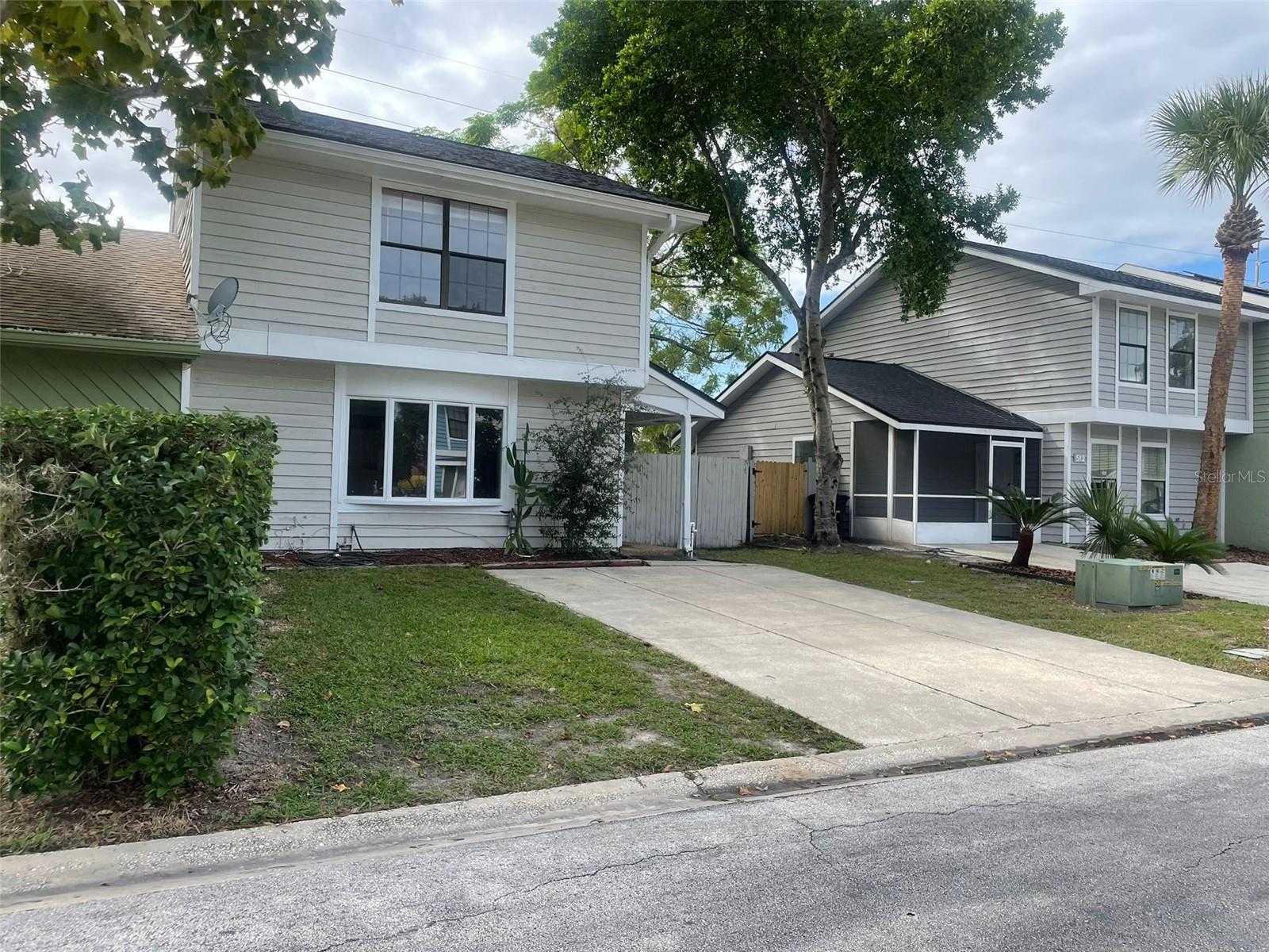 OAKLAND VILLAGE SEC 3 - Residential