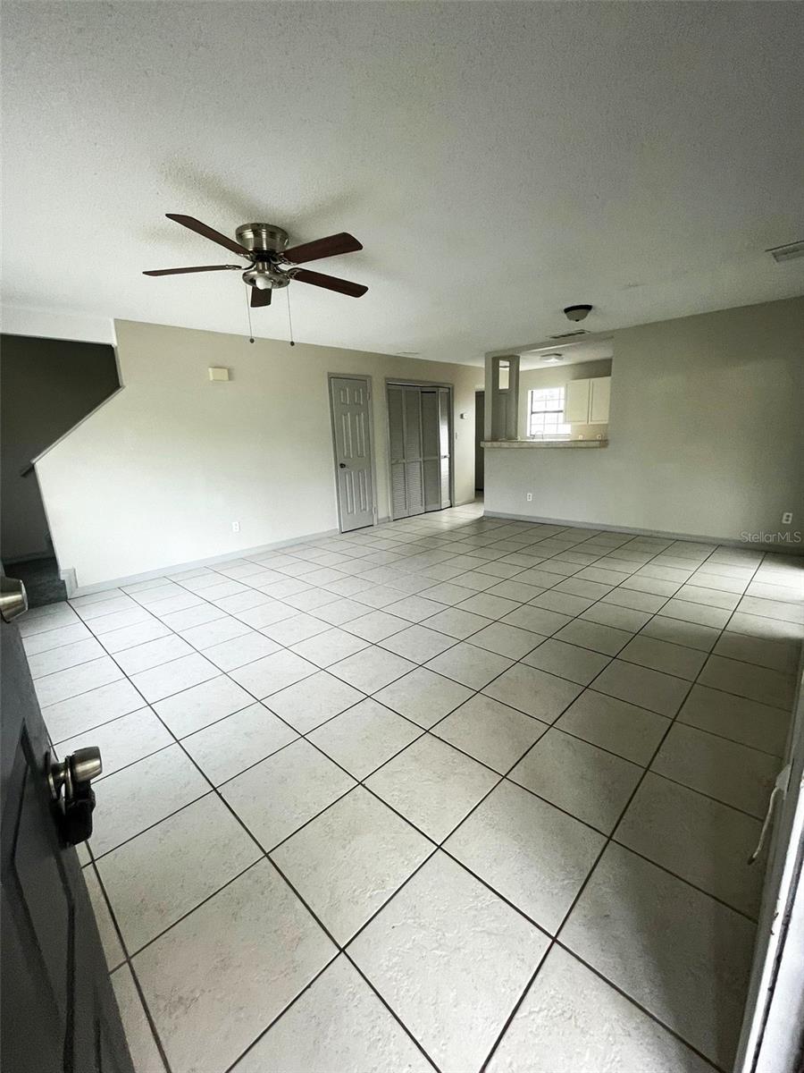 OAKLAND VILLAGE SEC 3 - Residential