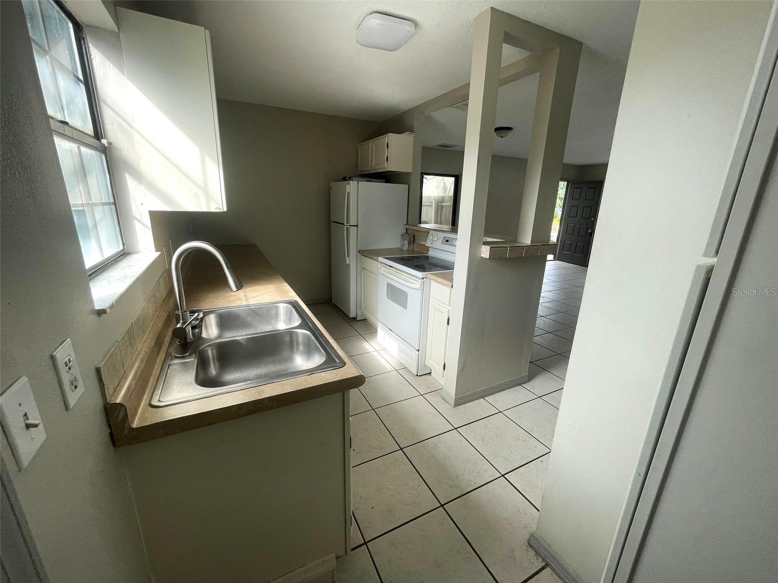 OAKLAND VILLAGE SEC 3 - Residential