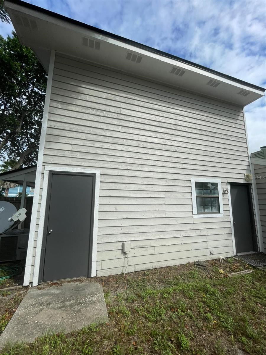 OAKLAND VILLAGE SEC 3 - Residential