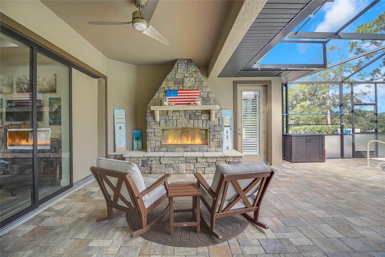 HARBOR HILLS - Residential