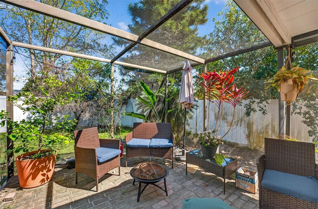 Photo of 1129 Forbes Trace, Tarpon Springs, FL 34689 (MLS # W7884237)