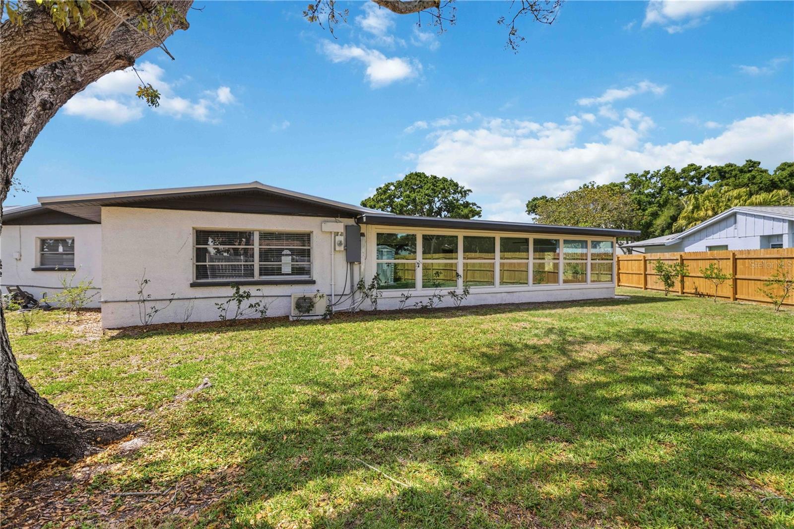 WHITFIELD COUNTRY CLUB ESTATES 1 - Residential