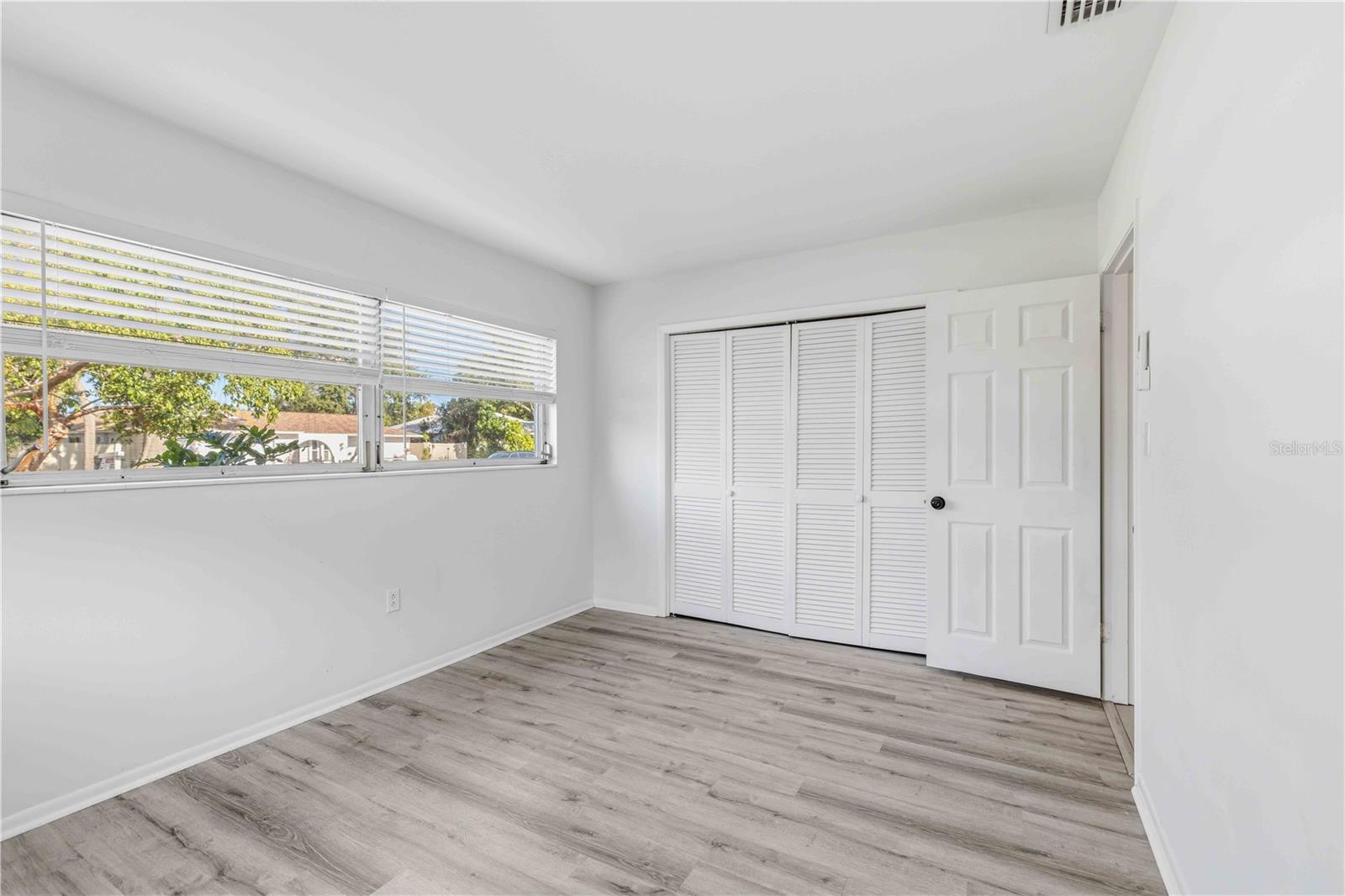 WHITFIELD COUNTRY CLUB ESTATES 1 - Residential