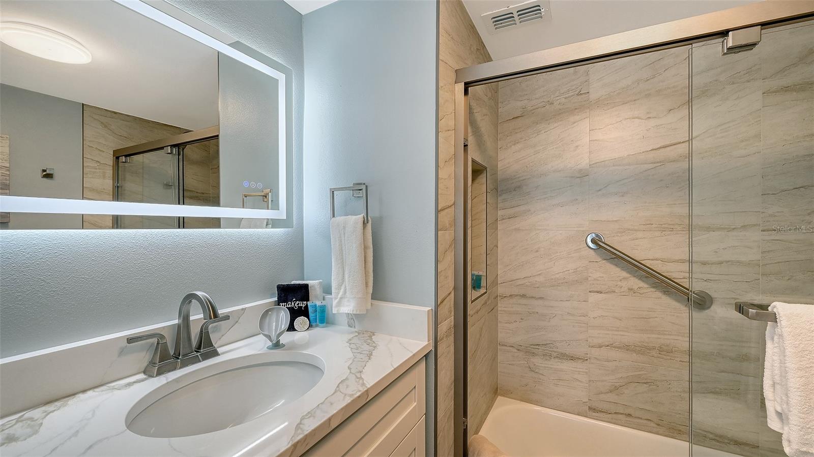 CRESCENT ARMS - Residential