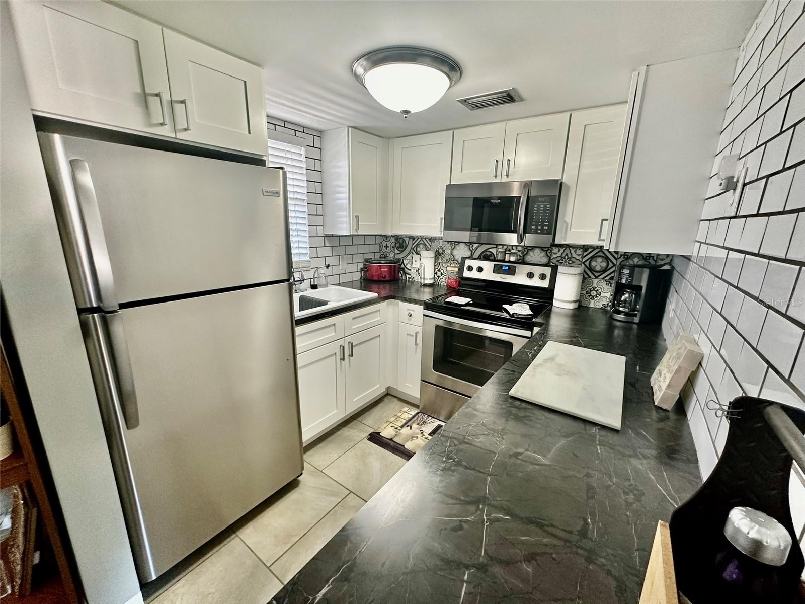 GULF HARBORS CONDO SEC 10 - Residential