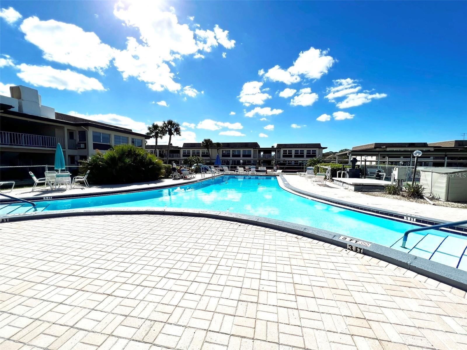 GULF HARBORS CONDO SEC 10 - Residential