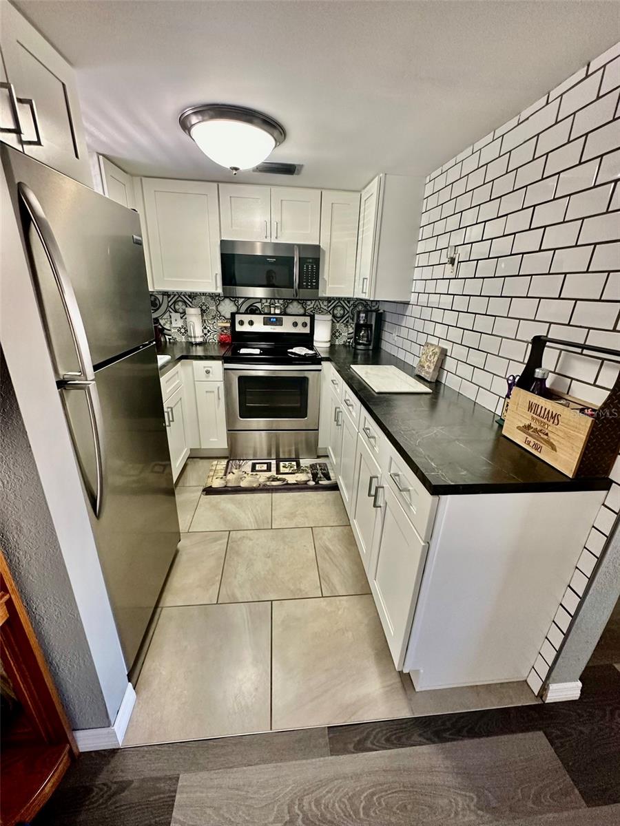 GULF HARBORS CONDO SEC 10 - Residential