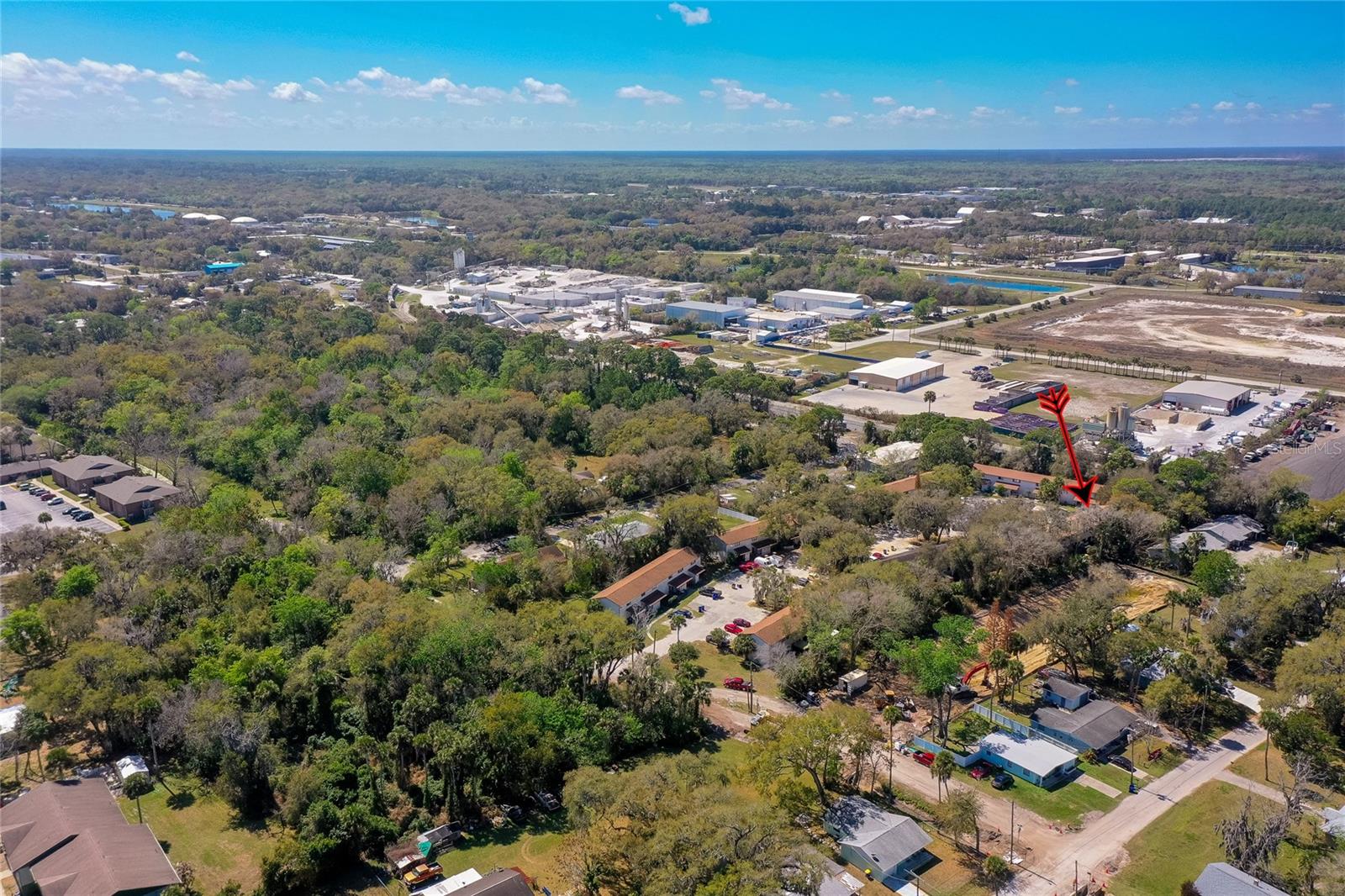 VILLAGE GREEN TOWNHOUSES - Residential