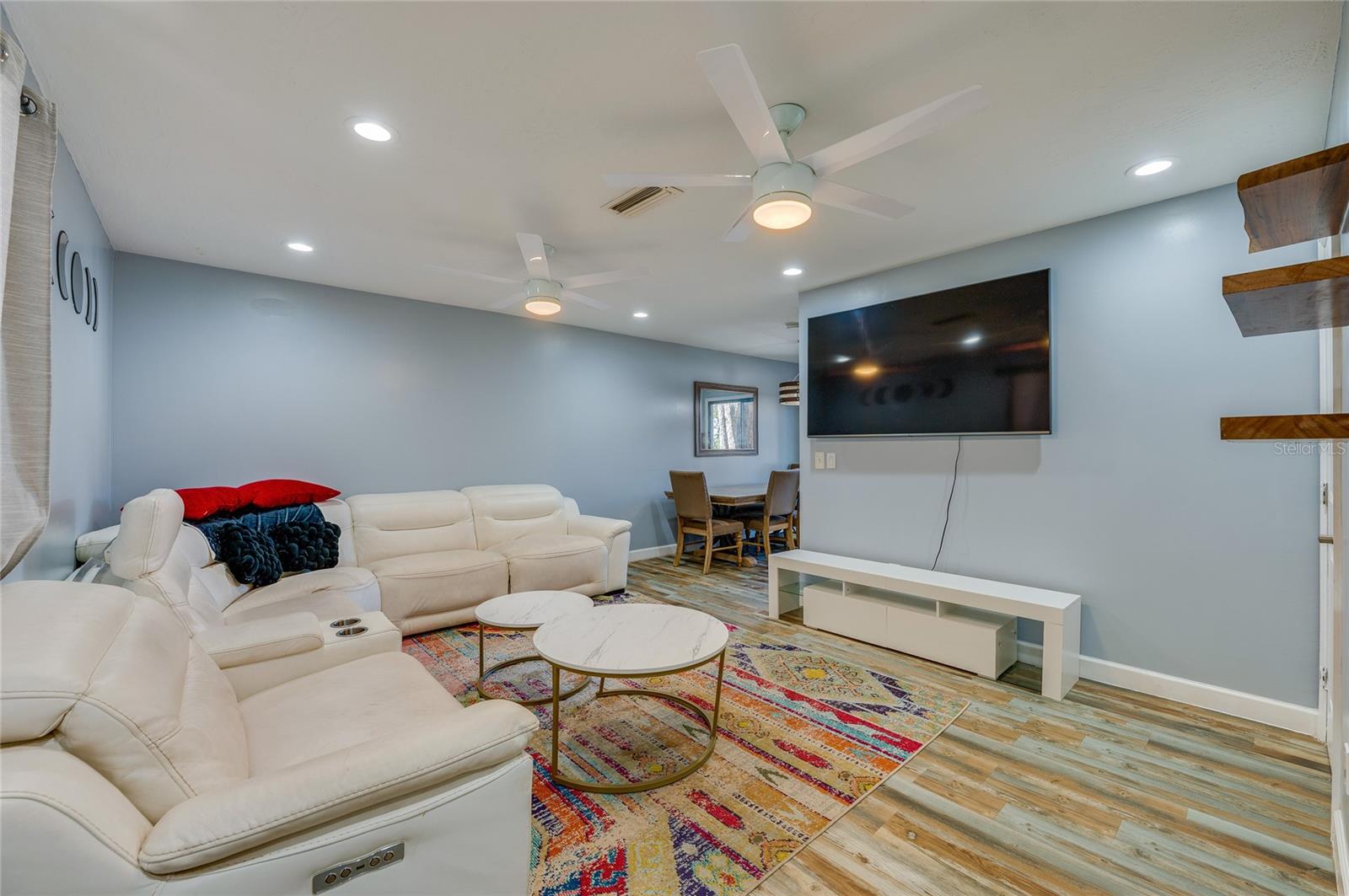 VILLAGE GREEN TOWNHOUSES - Residential