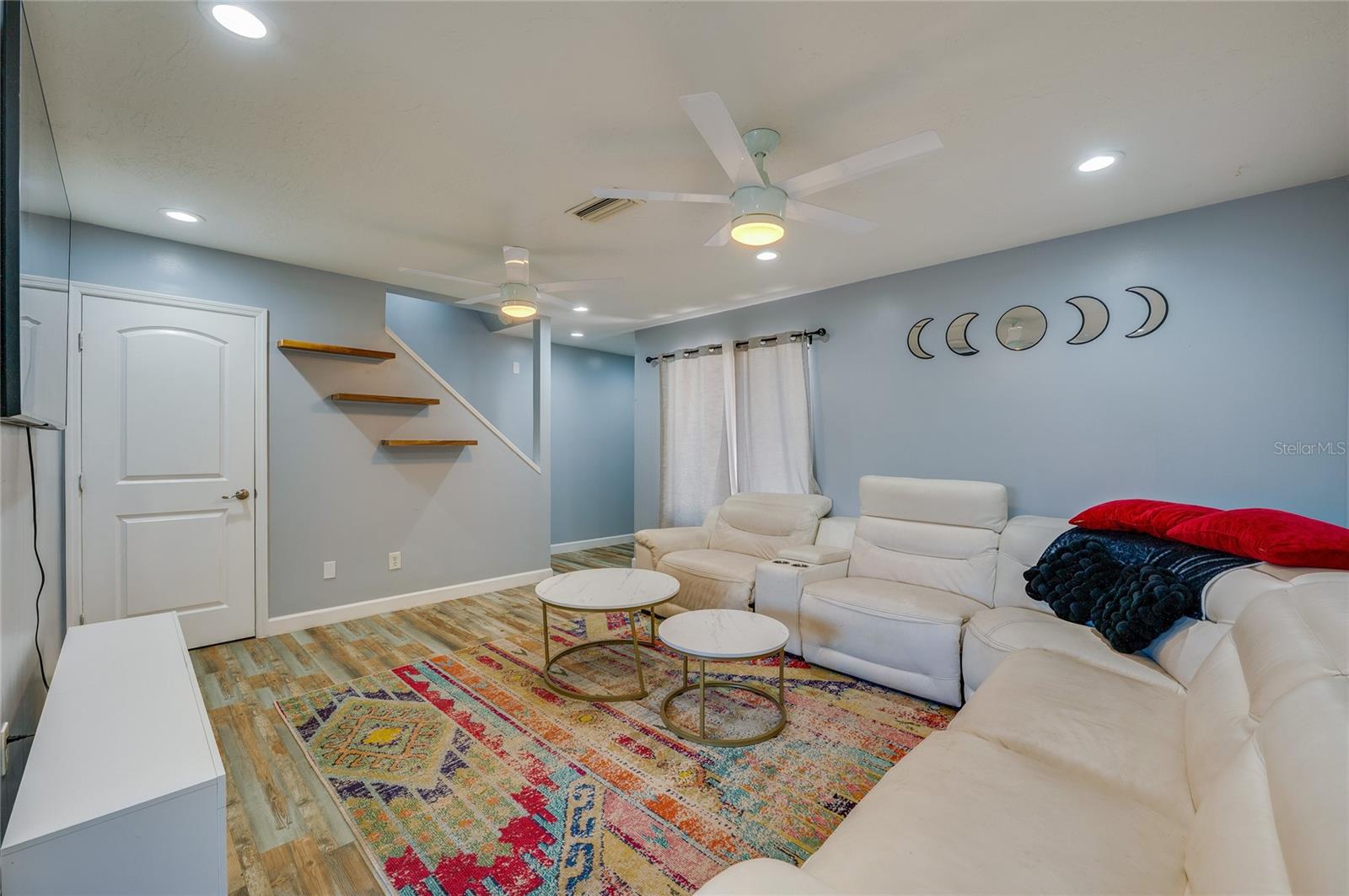 VILLAGE GREEN TOWNHOUSES - Residential