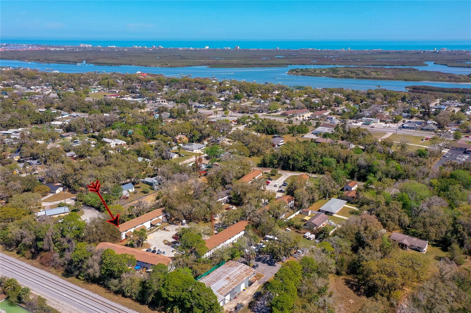 VILLAGE GREEN TOWNHOUSES - Residential