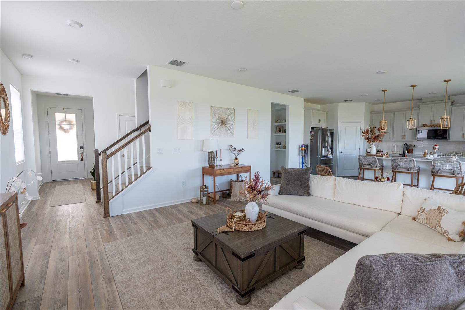 WATERBROOKE PH 3 - Residential Lease