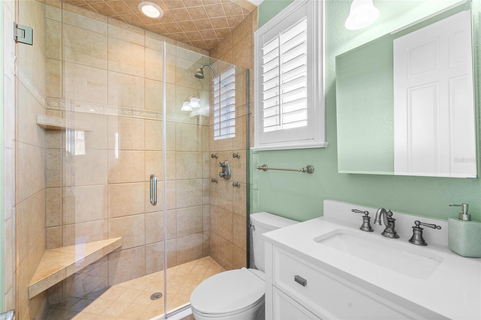 WESTSHORE YACHT CLUB TWNHMS - Residential