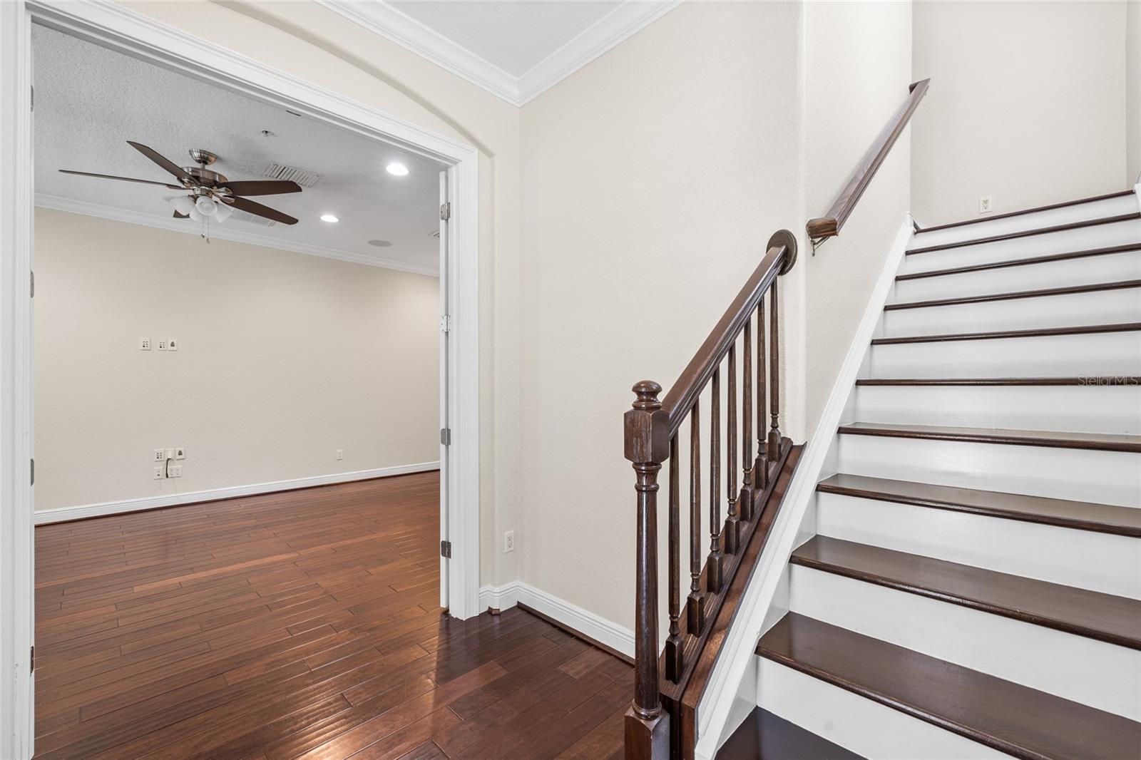 WESTSHORE YACHT CLUB TWNHMS - Residential