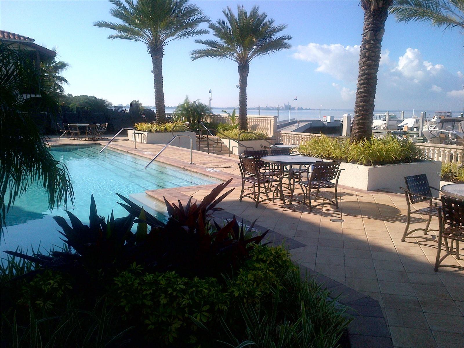 WESTSHORE YACHT CLUB TWNHMS - Residential