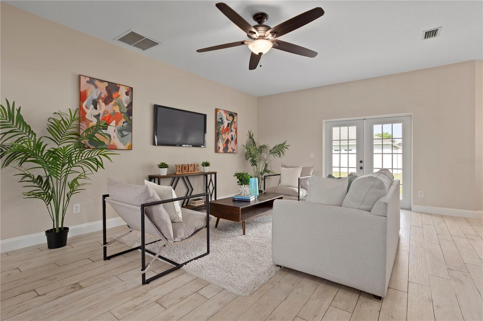 CYPRESS LAKES PCLS D & L - Residential