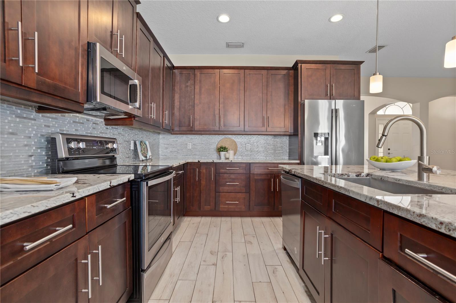 CYPRESS LAKES PCLS D & L - Residential