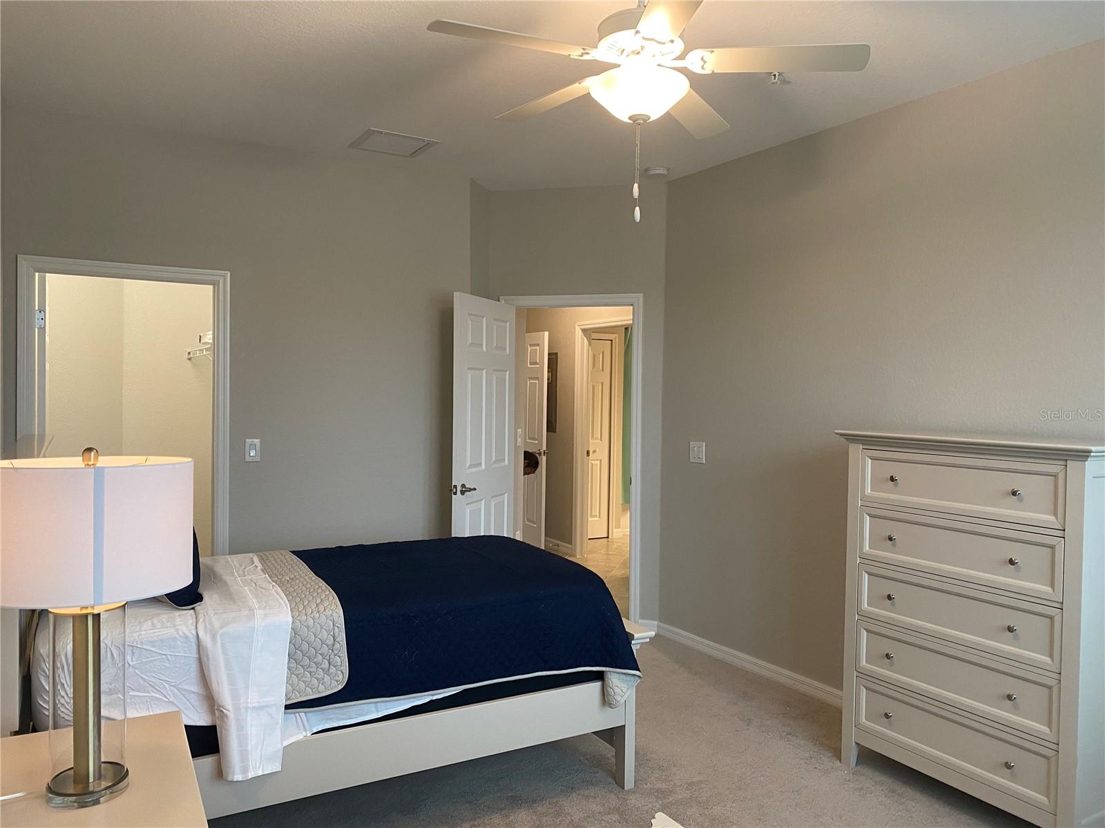 COACH HOMES II AT LAKEWOOD NATIONAL PH 3 - Residential Lease